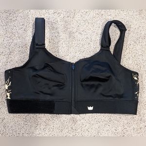 SHEFIT - Black Medium Impact Sports Bra  - No Removable Pads